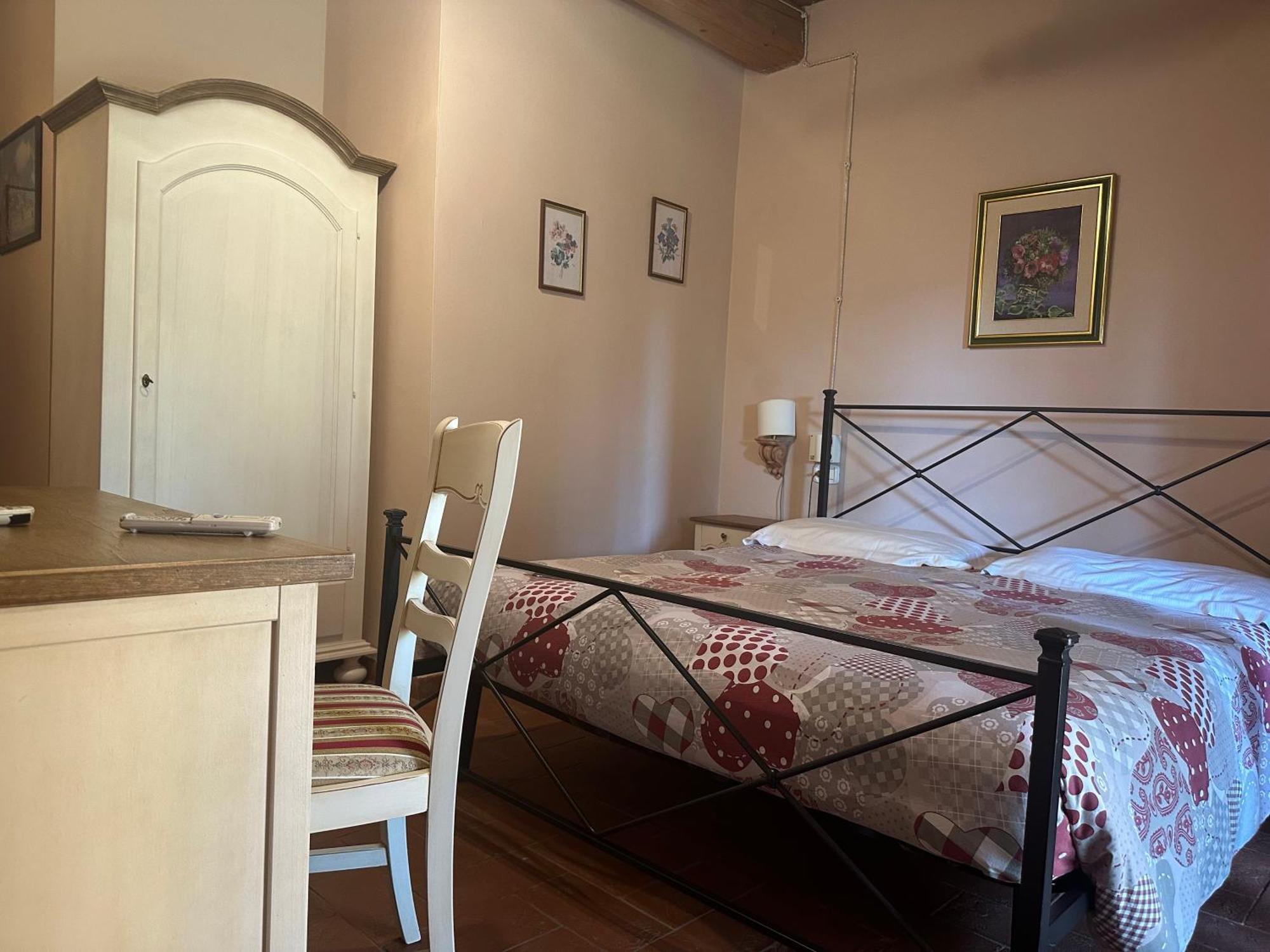 Bio Il Melograno Di Banditella Ristorante Séjour à la ferme